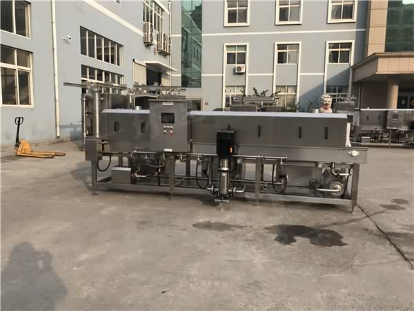 生產周轉箱清洗機 質量好用途廣泛