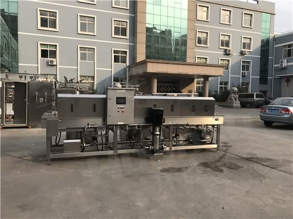 兔籠周轉(zhuǎn)箱清洗機 洗籠機供應(yīng)商