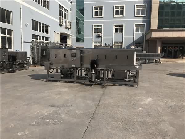 托盤式洗箱機廠家,環速滅菌洗箱機 衛生級生產線配套設備