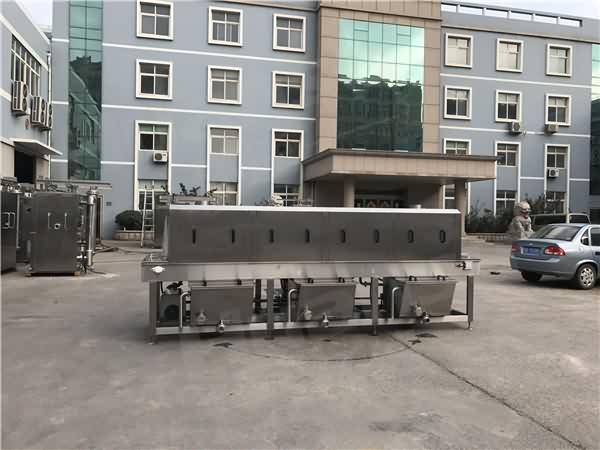 供應塑料箱清洗機 騰訊視頻高溫清洗培根壓肉模具肉屑殘留 去油